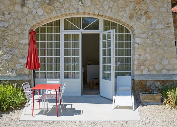 La Bertonnerie En Champagne 3*